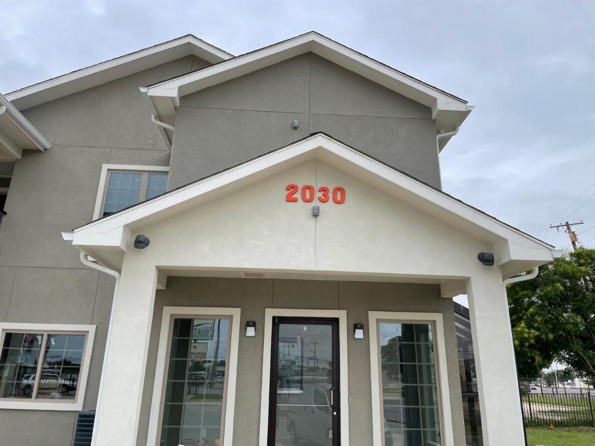 Buzen Suites Las Colinas Dallas Exterior photo